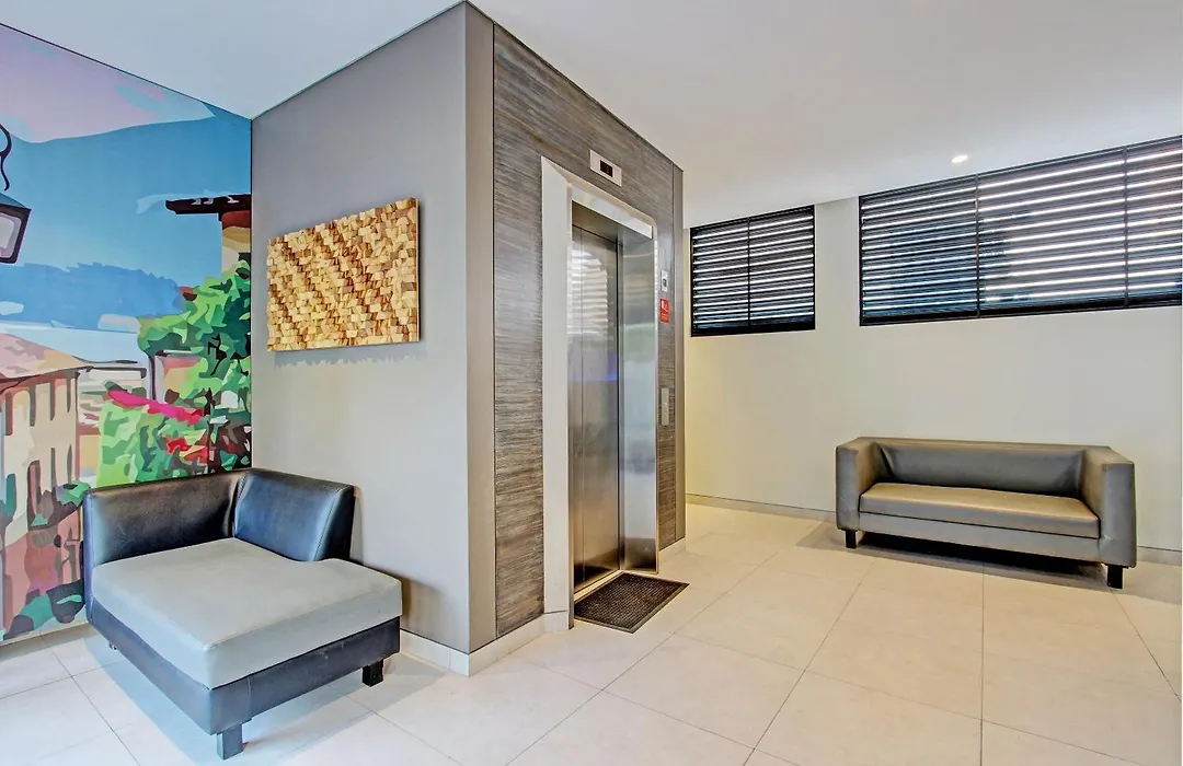 IXO Hotel Semarang-1